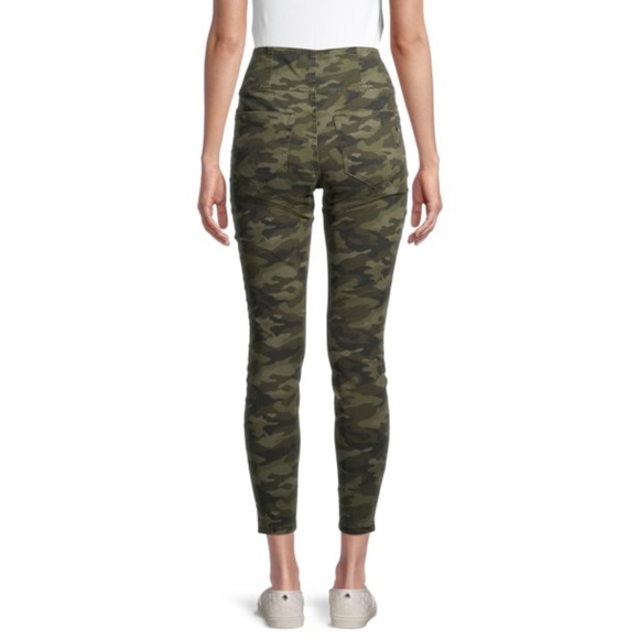 High Rise Camo Sculpting Skinny Jeans - Size 5 - Picture 3 of 14
